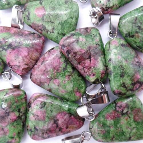 50Pcs 23x17x6mm Wholesale Green And Rose Ruby in Fuchsite Trapezoidal Pendant Bead DIY Jewelry Accessories Earrings S524