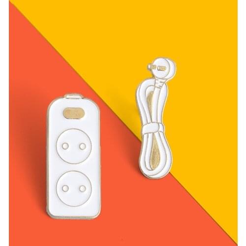 Plug-in Board Wire Enamel Pin Brooches Badges for Women Men Unisex Accessories BFF Jewelry Gifts for Couple Best Friends Lover