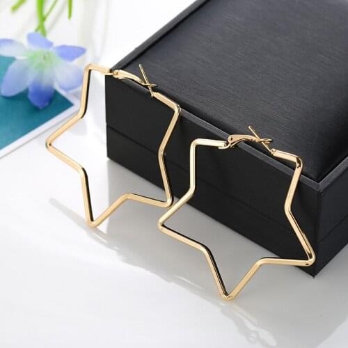 Cheap Classic Big Size Star Piercing Hoop Earring for Women Simple Metal Geometric Statement Earrings Ear Studs Cuff Clip