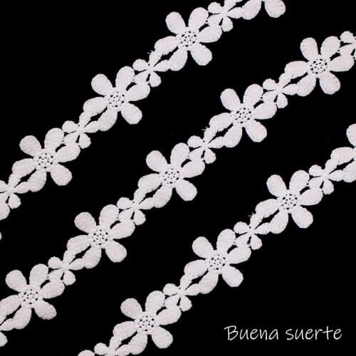 Buena Suerte 2018 New 1/2Y/lot Daisy Flower Embroidery Lace Ribbon Fabric Sew DIY Handmade Accessories High Quality TM089