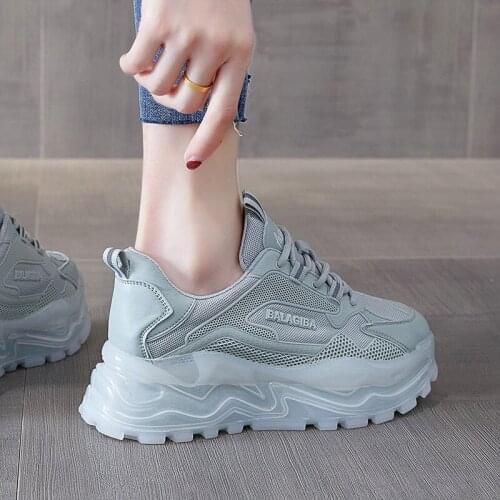 2021 Spring and Summer New Daddy Shoes Womens Jelly Bottom White Shoes Female Students Thick Bottom Casual Sneakers Ins Fashion