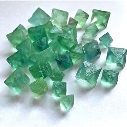 Natural Green fluorite Octahedral crystal point Raw Gemstone Ornament Cane Decoration Stone Collection Stone Crystals Mineral