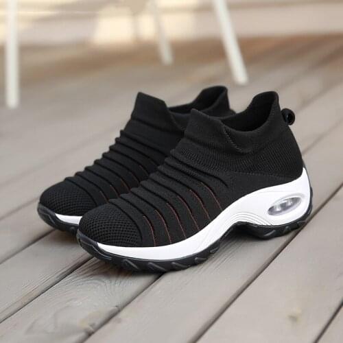 Womens shoes casual running fly woven mesh comfortable and breathable large size non-slip light elastic vulcanized shoes