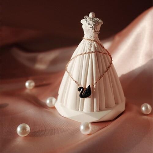 Couture Wedding Dress Diffused Stone Sculture Statues Car Home Decor Jewelry Rack Aromatherapy Souvenir Christmas Birthday Gifts