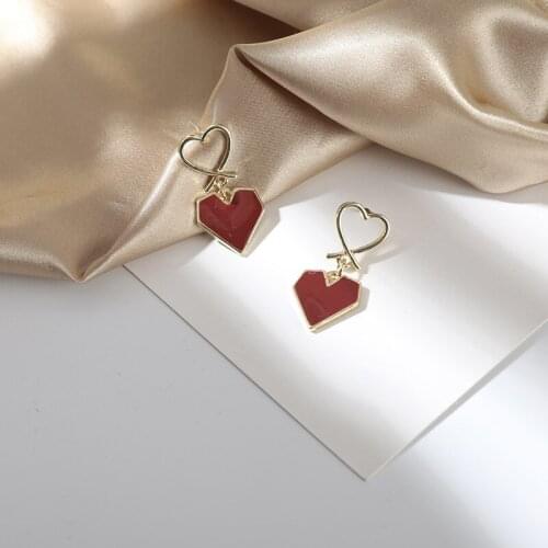 Jewelry Earrings Female Boutique Direct Sales Geometric Classic Earrings Niche Fashion Popular Heart Earrings