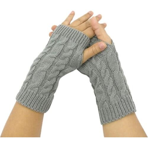 2019 Winter New Ladies Wool Knitted Half Finger Gloves Casual Warm Cold Short Wool Fingerless Solid Color Mittens