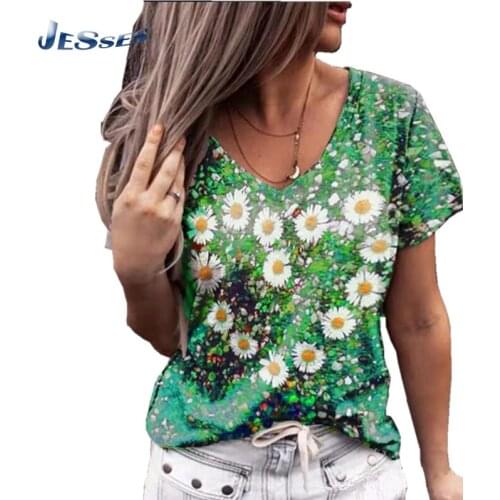 Casual V-neck Summer T-shirt Womens Short Sleeve Flower Printed Top New Large Size Streetwear For Female 2021 Classic Loose Top