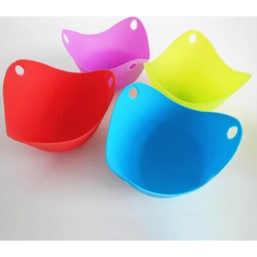 Silicone Egg Poacher Cook Poach Pods Kitchen Cookware Tool Poached Baking Cup (Random Color)