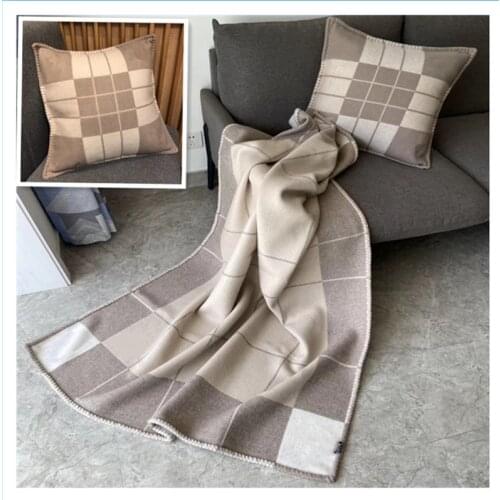 1520G H Cashmere Wool Noble luxury Thick H shawl air conditioning sofa aircraft Throw Blanket
