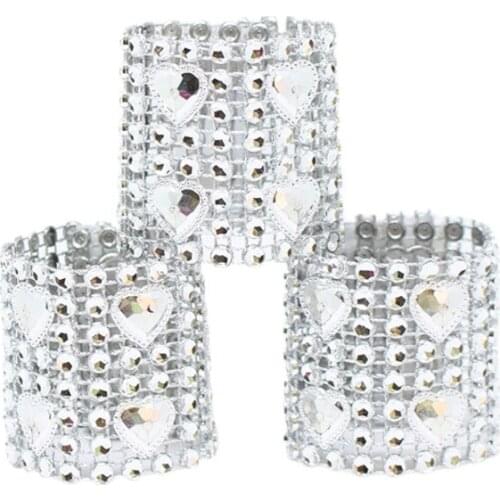New 50Pcs/Lot Plastic Rhinestone Wrap Heart Silver Napkin Ring Napkin Buckle Clasp European Hotel Wedding Table Chair Decoration