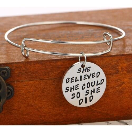 Bespmosp 12PCS/Lot Wholesale Trendy She Believe She Could So She Did Pendant Charm Bracelet Bangle Women Girl Family Jewelry Hot