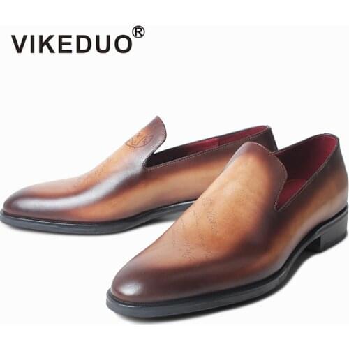 VIKEDUO Luxury Brand Loafers Shoes Men Letter Engraving Brown Casual Shoes Genuine Leather Drving Footwear Patina Zapatos Hombre