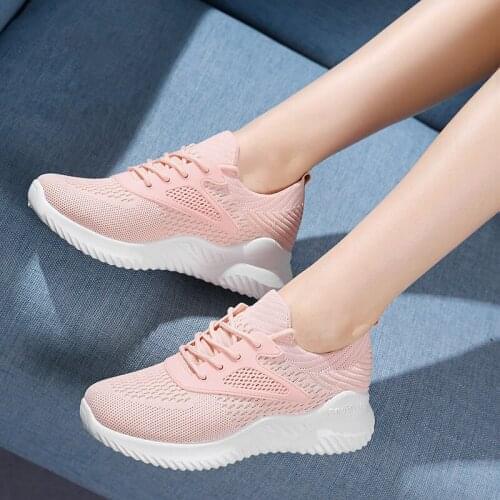 Sports And Leisure Womens Shoes Trend Casual Running Shoes Flying Woven Sports Shoes 2021 Spring And Autumn New