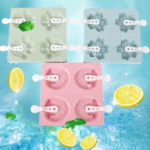 Creative Ice Cream Mold Cute Bears Paw Sakura Shaped Ice Cube Tray Food Grade Ice Pop Mold with Lid for DIY Homemade