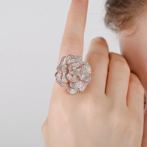 Dara Sweat Styles Brilliant Rose Gold Flower Ring For Women 2021 New Arrival Fashion