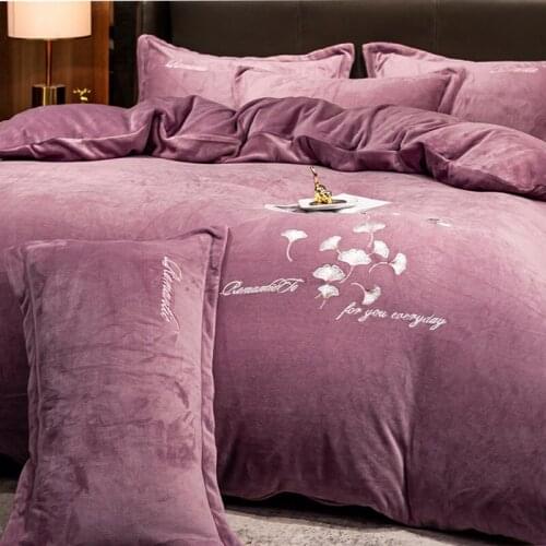 4 items; Cute prints; Winter Baby Socks Quilt Cover Flannel Bed Sheet Winter Warm Spring Bed Quilt Covers Plush Bedding With Pil