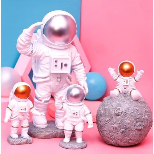 Creative Resin Astronaut Fashion Spaceman with Moon Sculpture Decorative Desktop Ornaments Miniatures Cosmonaut Holiday Gifts