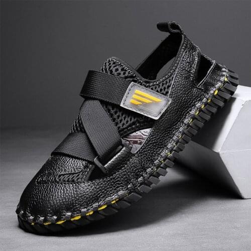 Men Sandals Summer Mens Breathable Soft Comfortable Leather Sandals men Beach Casual Fashion Shoes for Fishing Shoes