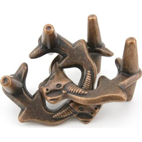 Alloy Southeast Box Unlock Puzzle Magic Circles Gossip Lock Cage Pick Thorn Decompression Artifact Magic Tricks Magnetic Rings