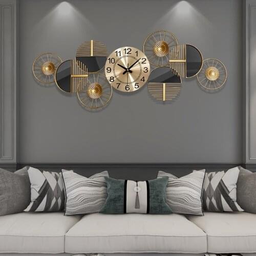 Creative Light Luxury Mute Clock Living Room Modern Simple Art Fashion Wall Watch Household Creative Wall Clock my melody