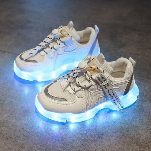 2021 Mesh breathable childrens colorful luminous boys and girls luminous charging light sports childrens shoes girls sneakers