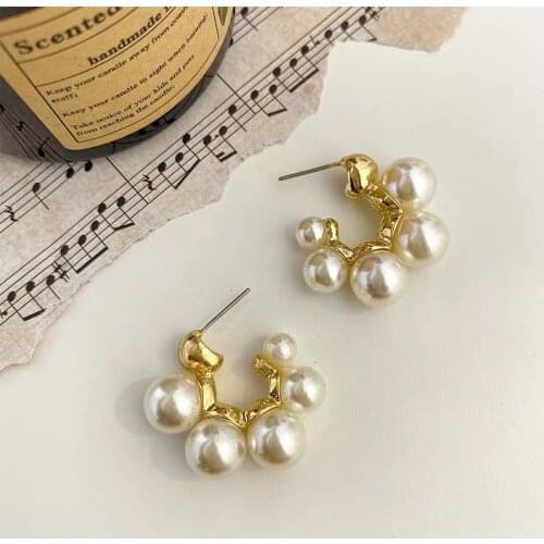 Elegant Celebrity Metal Inlaid Pearl Earrings For Woman Fashion Jewelry 2021 New Luxury Wedding Party Girls Unusual Earrings