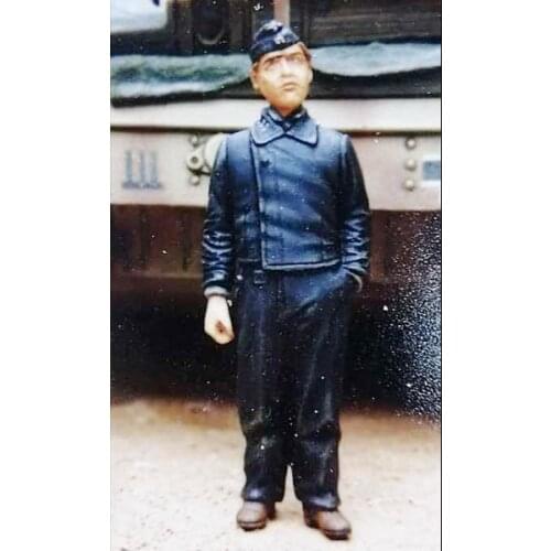 1/35 soldiers Resin kit soldiers GK Modern Military theme of WWII Scene combination Uncoated No colour