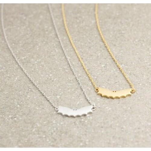 Hot sale Gold and Silver Flying Bat Pendant Necklace fashion christmas gift for friend
