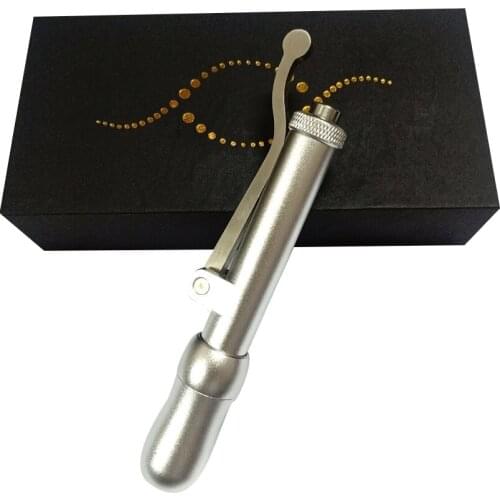 2020 New Silver Hyaluronic Acid Pen, 0.3ML Aluminum Syringe, Needle-Free Injection, Can Help The Skin Better Absorb The Essence