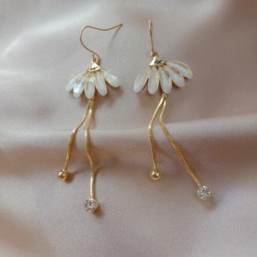 YAOLOGE Korea Long Tassel Earrings Gold Fancy Elegant Party Animal Bee Flower Drop Earrings 2020 New Fashion Jewelry For Women