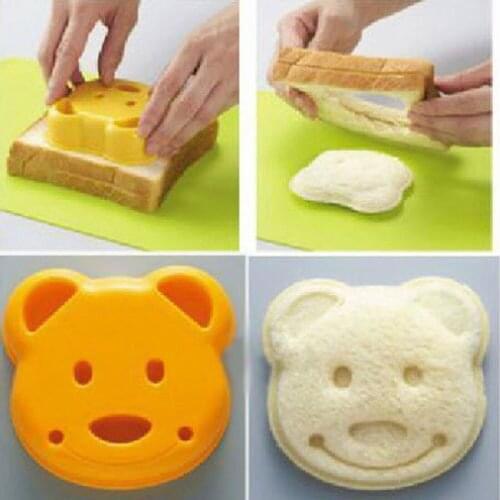 Little Bear Shape Sand Mold Bread Biscuits Embossed Device Cake Mold Maker DIY Mold Cutter High Quality Random Color