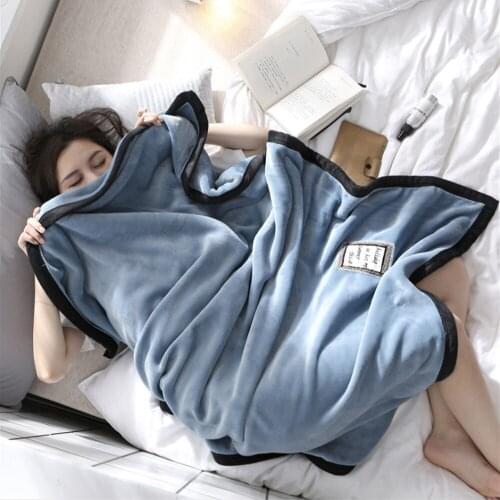 Household Solid Color Flannel Blanket Multi-purpose Comfortable Blanket Summer Nap Air Conditioning Quilt Airplane Blanket