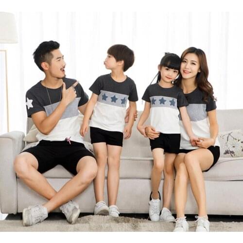 Family Clothing Mommy and Daughter Clothes Shirts Summer Short-Sleeve T-shirt Clothing Outfit For Mother Daughter And Father Son