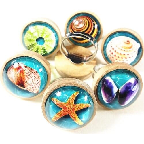 24pcs Wood Cabochon Ring Base with Starfish, Shells, Marine Life Photo Glass Cabochon the Ethnic Style ring for party