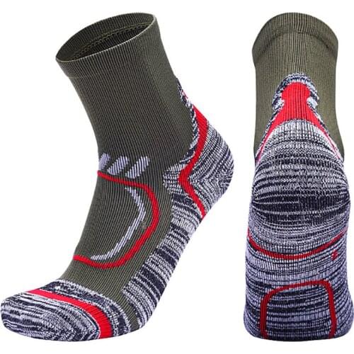 USHINE outdoor Trekking Socks Sports Basketball Socks Anti-Slip Bicycle Socks Winter Climbing Thermal Socks