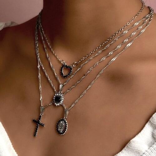 Trendy Silver Color Multilayer Metal Twisted Necklace For Women Punk Black Crystal Heart Cross Pendant Clavicle Chain New Jewely