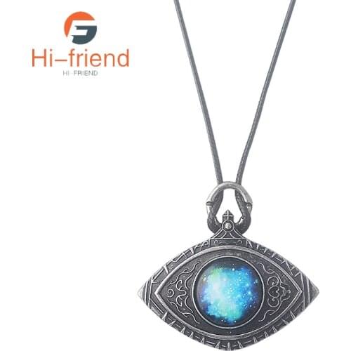Game Bloodborne Necklace Cosmic Eye Healing Church Crow Hunter Necklace for Women Men Cosplay Prop Halloween Gift Accessories