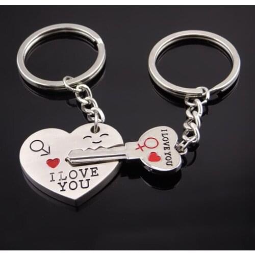 100 pairs/lot) Personalized Wedding Souvenirs Key To Heart Keychains Cupids Arrow Couple Key Ring Lover For Party Favors KC036