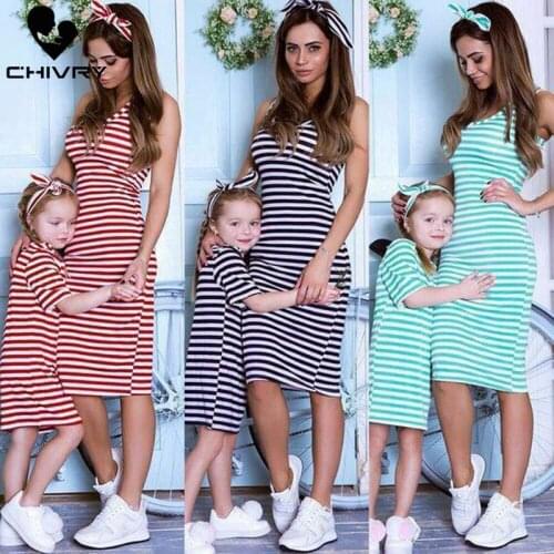 New 2019 Mother Daughter Summer Dresses Sleeveless Striped Dress Mom and Daughter Midi Dress Family Matching Outfits Clothes