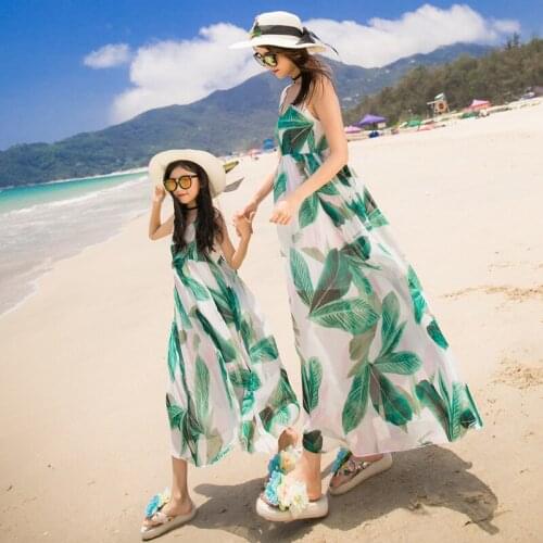 Mother Daughter Dresses Family Matching Clothes Family Look Mom And Daughter Dress Summer Sleeveless Flowers Matching Outfits