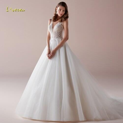 Loverxu Sexy Backless V Neck Pearls Vintage Wedding Dresses 2020 Elegant Appliques Beaded Court Train A Line Bridal Gowns