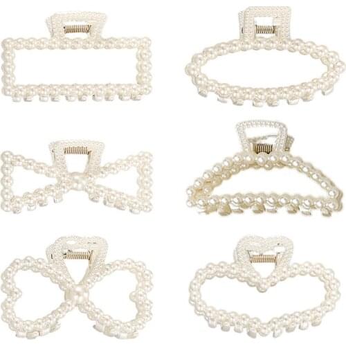 Fashion Pearl Hair Claws Woman Hairpins Hair Accessories Girls Hair Crab Headwear Hairgrip Fashion Barrettes