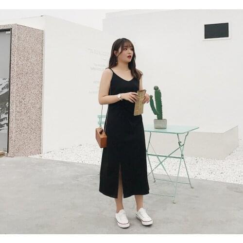 2020 New large womens high waist V-neck split suspender dress in spring and summer