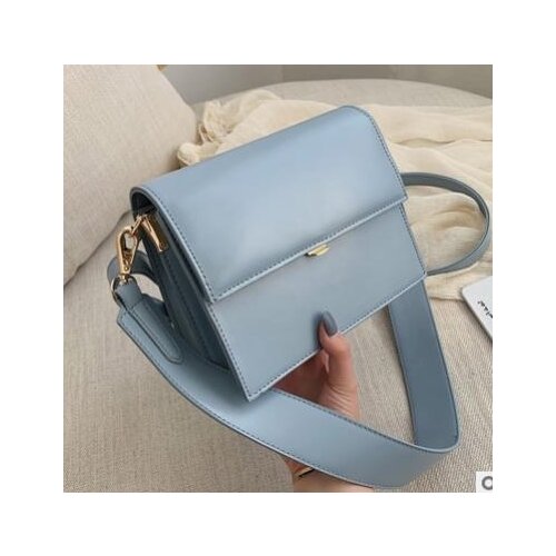 2021 New High-quality Leather Womens Handbag Shoulder Messenger Bag with Wide Shoulder Strap Solid color Square Crossbody bag