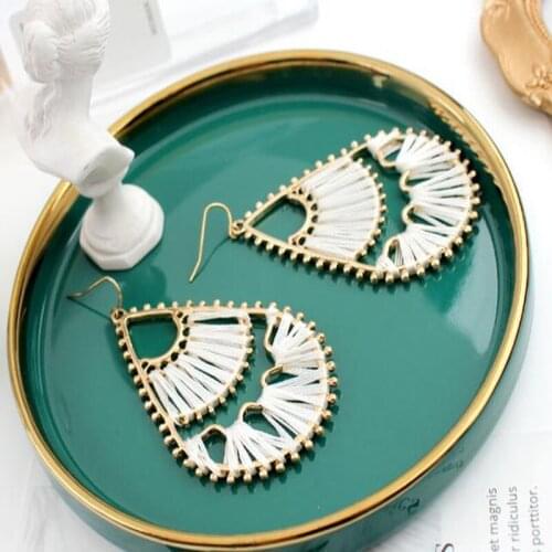 Fashion Bohemian Retro Style Exaggerated Large Winding Concave Shape Geometric Mesh Red Temperament Womens Earrings2021