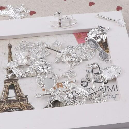 Vintage Mix Shape Antique Silver Metal Hollow Frame Glue Blank Connector Charms Pendant DIY Jewelry Findings Accessories