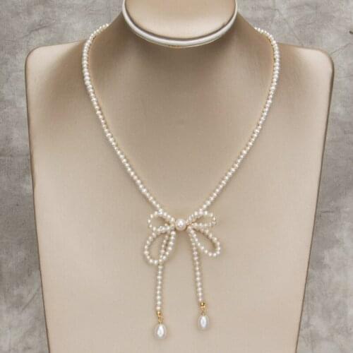 18" 1 Strand Round White e Pearl Necklace Bowknot Pendant
