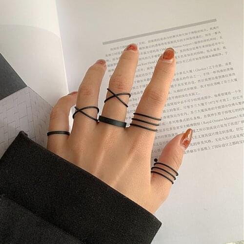 New Punk Finger Rings 6pcs/set Minimalist Smooth Gold/Black Geometric Metal Rings for Women Girls Party Jewelry