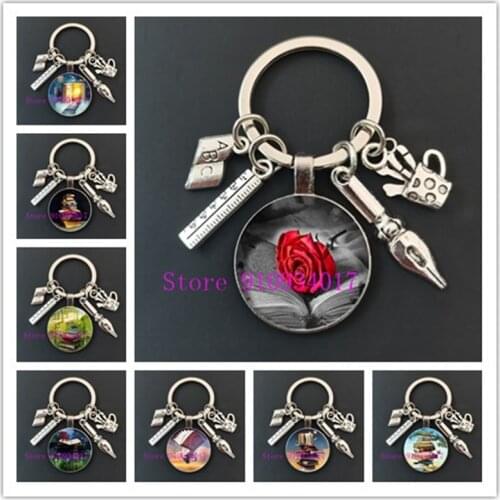 2021 new fashion book pattern glass convex pendant keychain, student teacher gift round glass keychain, librarian keychain gift