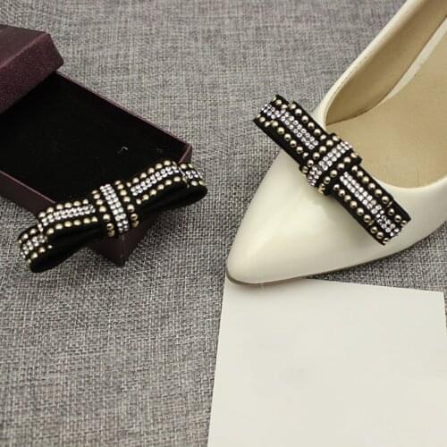 2pcs Fashion Simple Double-Layer Bowknot Shoes With Diamonds Flower Shoe Buckle Decorative Accessories